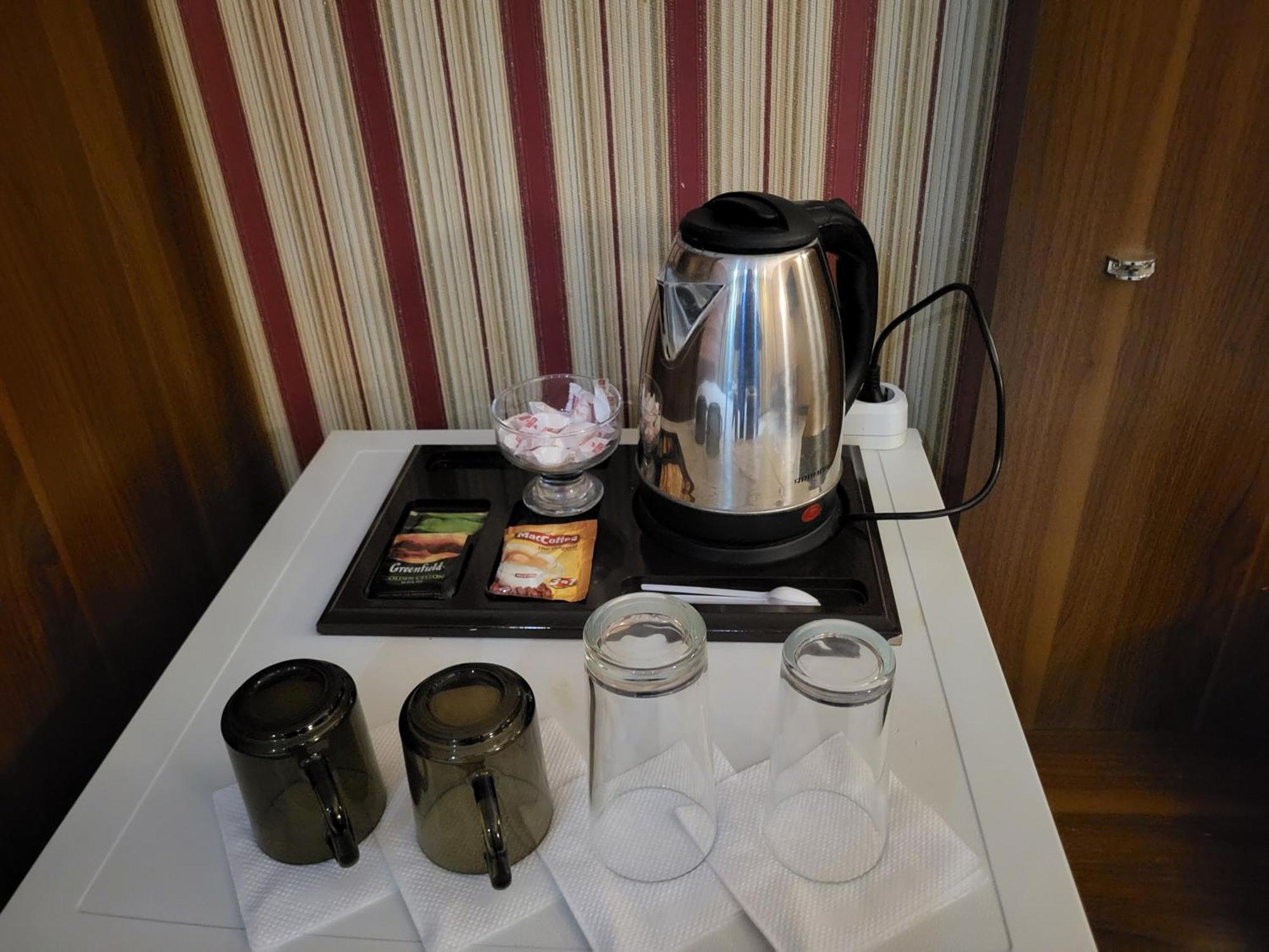 Seoul Hotel シムケント エクステリア 写真