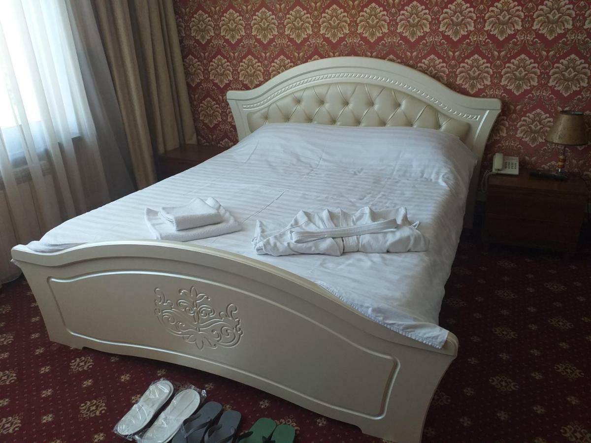 Seoul Hotel シムケント エクステリア 写真
