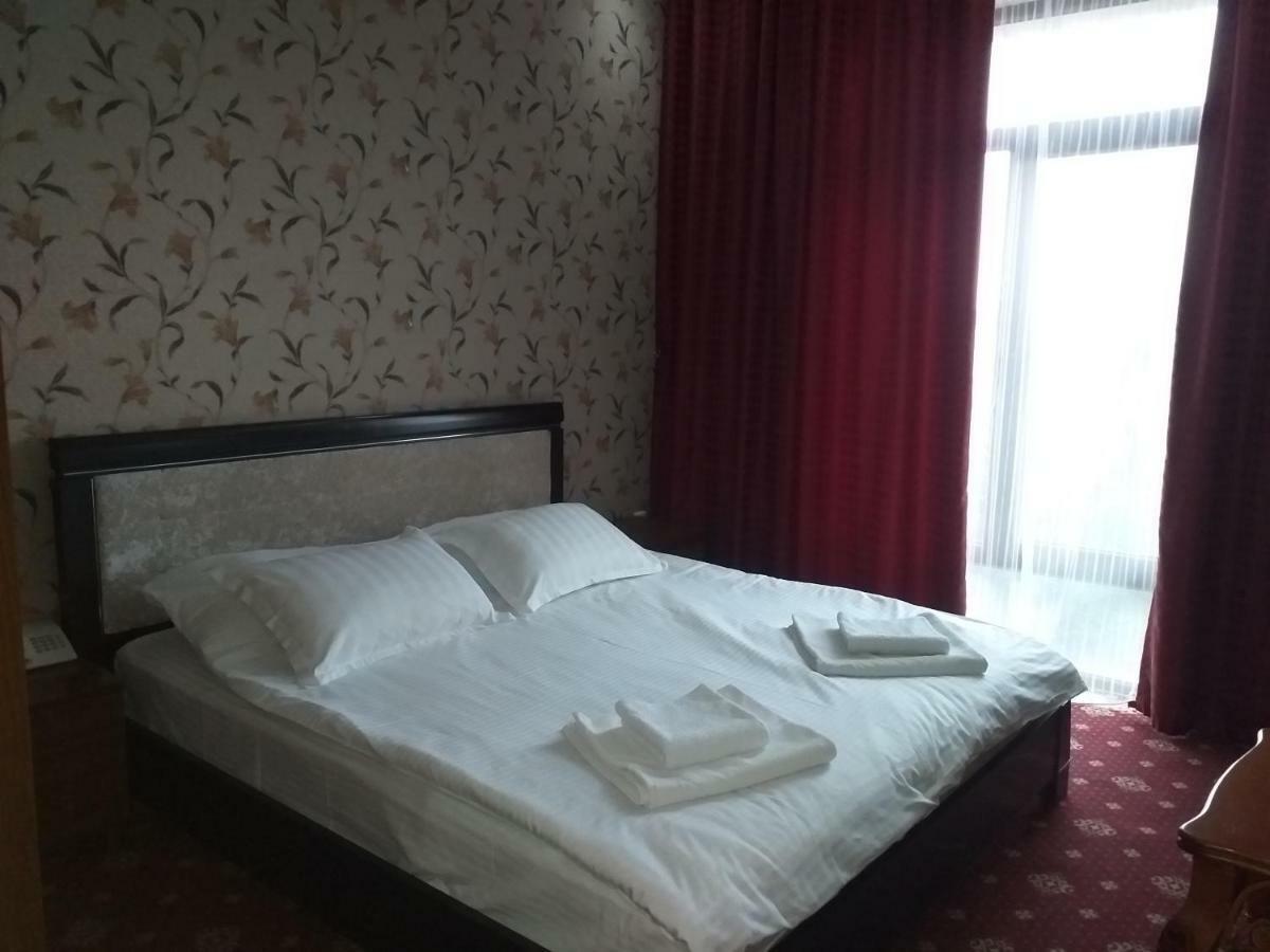 Seoul Hotel シムケント エクステリア 写真