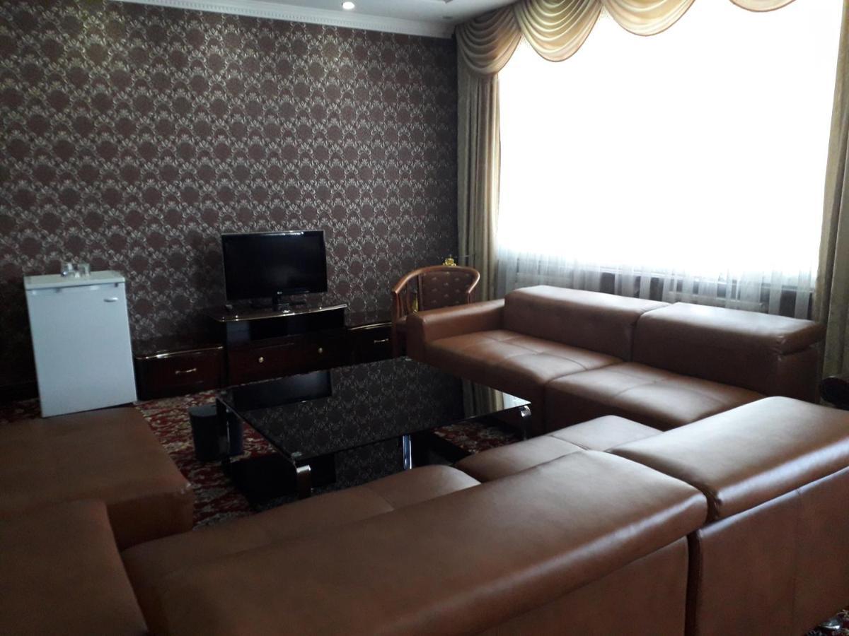 Seoul Hotel シムケント エクステリア 写真
